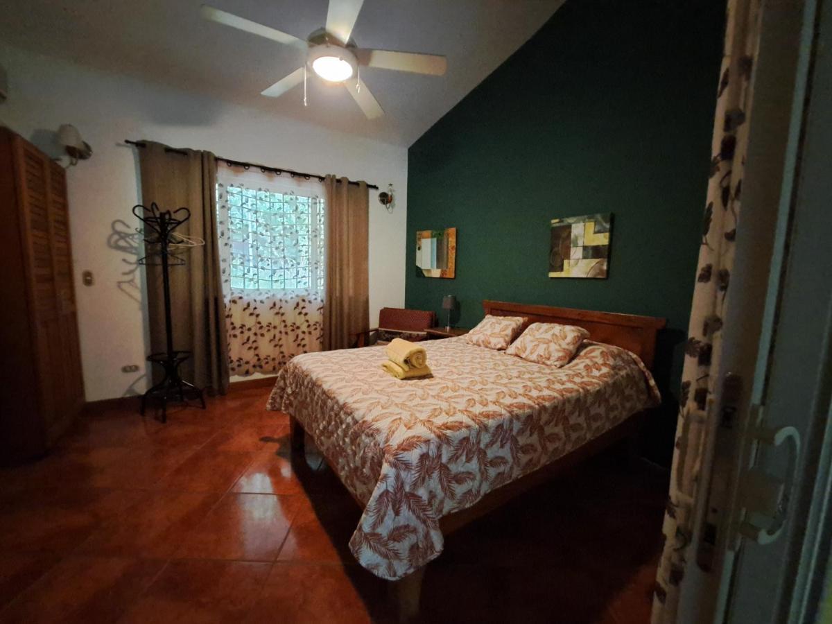 Guesthouse Casa Avi Fauna Playa Ocotal Exterior photo
